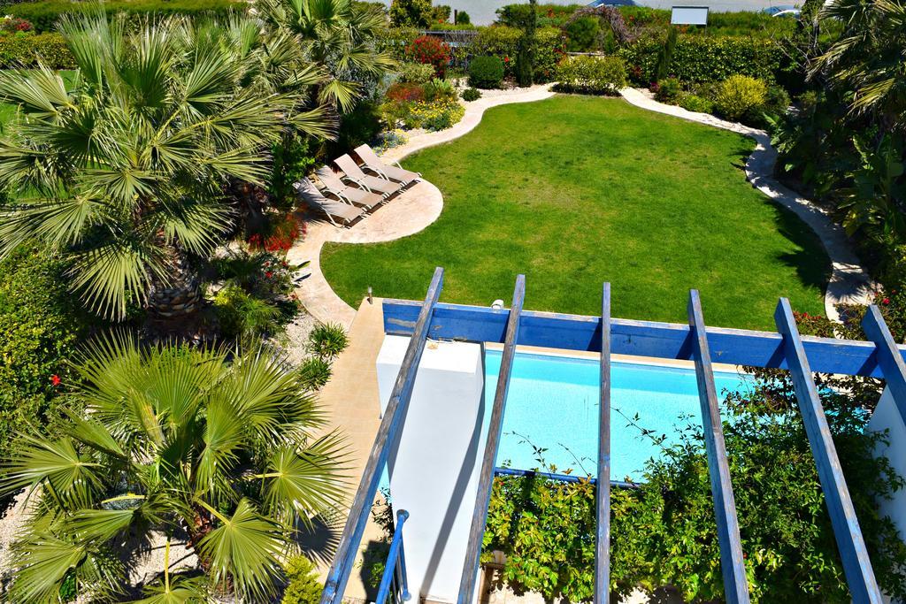 Latchi Beach Front Villa - Private Heated Pool - Amazing Uninterrupted Sea Views Polis Ngoại thất bức ảnh