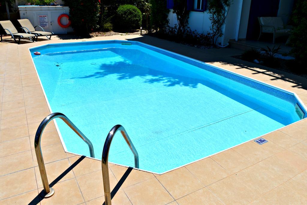 Latchi Beach Front Villa - Private Heated Pool - Amazing Uninterrupted Sea Views Polis Ngoại thất bức ảnh